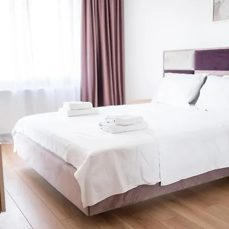 Apartel Elia 13 *